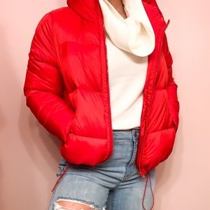 American Eagle Red Puff Coat ♡